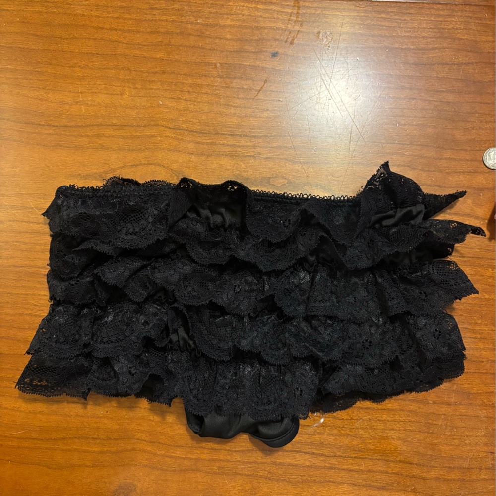 Ruffle shorts